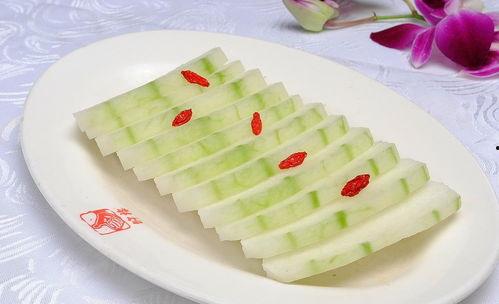 带你吃瓜草莓烧土豆视频