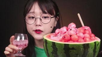 球球吃瓜的视频,揭秘娱乐圈幕后故事